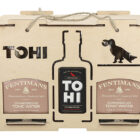 wooden TOHI gift set with gin and Fentimans tonics, gin glass