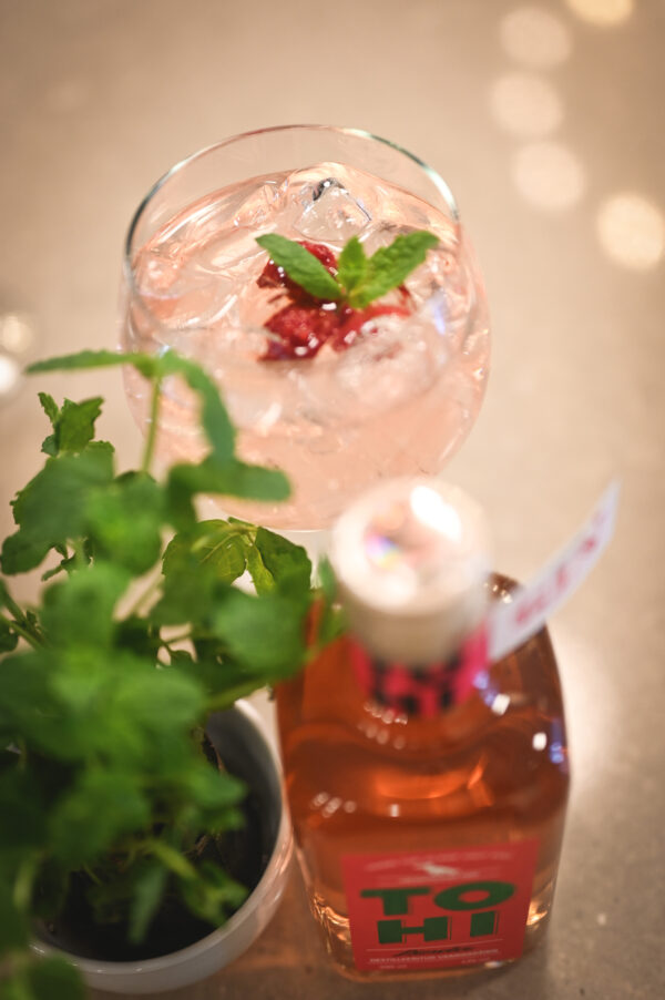 Tohi Raspberry Gin cocktail