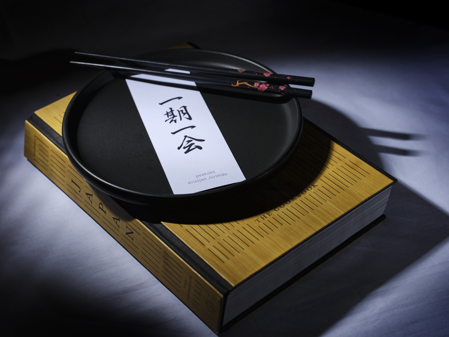 13. veebruaril ootame teid maitserännakule Jaapanisse. See on popup-õhtusöök, mis on inspireeritud Jaapani köögi olemusest. Vaoshoitusest, täpsusest ja austuses